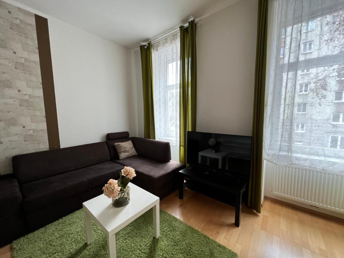 Cozy 2-Room Apartment ウィーン エクステリア 写真