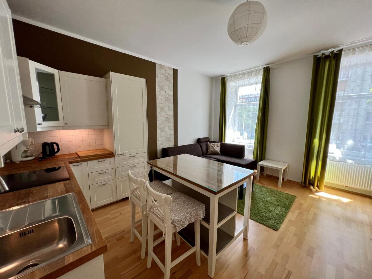 Cozy 2-Room Apartment ウィーン エクステリア 写真