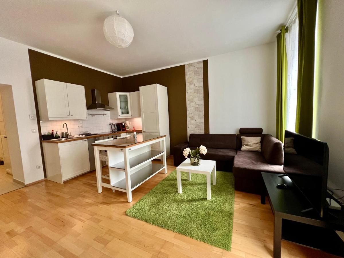 Cozy 2-Room Apartment ウィーン エクステリア 写真